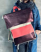 Batohy - METALICKÝ kožený ruksak - 15516332_