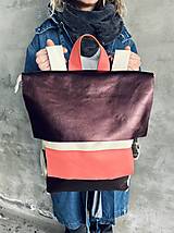 Batohy - METALICKÝ kožený ruksak - 15516338_