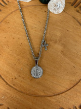 Náhrdelníky - medailón so sv. Benediktom-oceľ - 15516473_