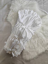 Detský textil - Biela šnurovacia zavinovačka na každý deň dvoj-volánová - A1 (Obliečka + vnútorná výplň z umelého vlákna 200g) - 15520781_