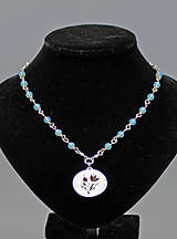 Náhrdelníky - Strieborný náhrdelník s dutým kvetinovým príveskom - 15526472_
