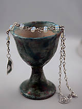 Náhrdelníky - Strieborný náhrdelník s dutým kvetinovým príveskom - 15526474_