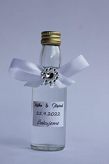Darčeky pre svadobčanov - Mini fľaštičky na Vašu domácu pálenku pre hostí (1) - 15525345_