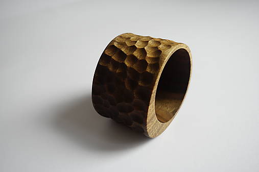 Drevený pohár na kávu