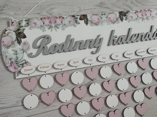 Dekorácie - Kalendár rodina - drevený rodinný kalendár - 15531896_