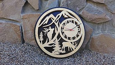 Hodiny - Drevené nástenné hodiny - jelene v prírode - 15532729_