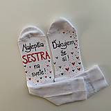 Ponožky, pančuchy, obuv - Maľované ponožky so slniečkom a srdiečkami a nápisom na želanie pre najlepšiu sestru - 15534718_
