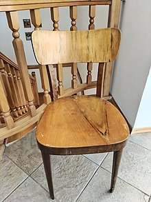 Nábytok - Drevená retro stolička Tatra / na renováciu - 15534813_
