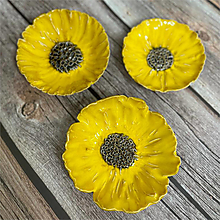 Nádoby - malá žltá miska kvet - 15551580_