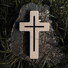 Dekorácie - Drevený krížik – vyrezaný kríž – BUK masív - 15549556_