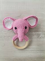 Hračky - Hrkálka ružový slon - 15554708_