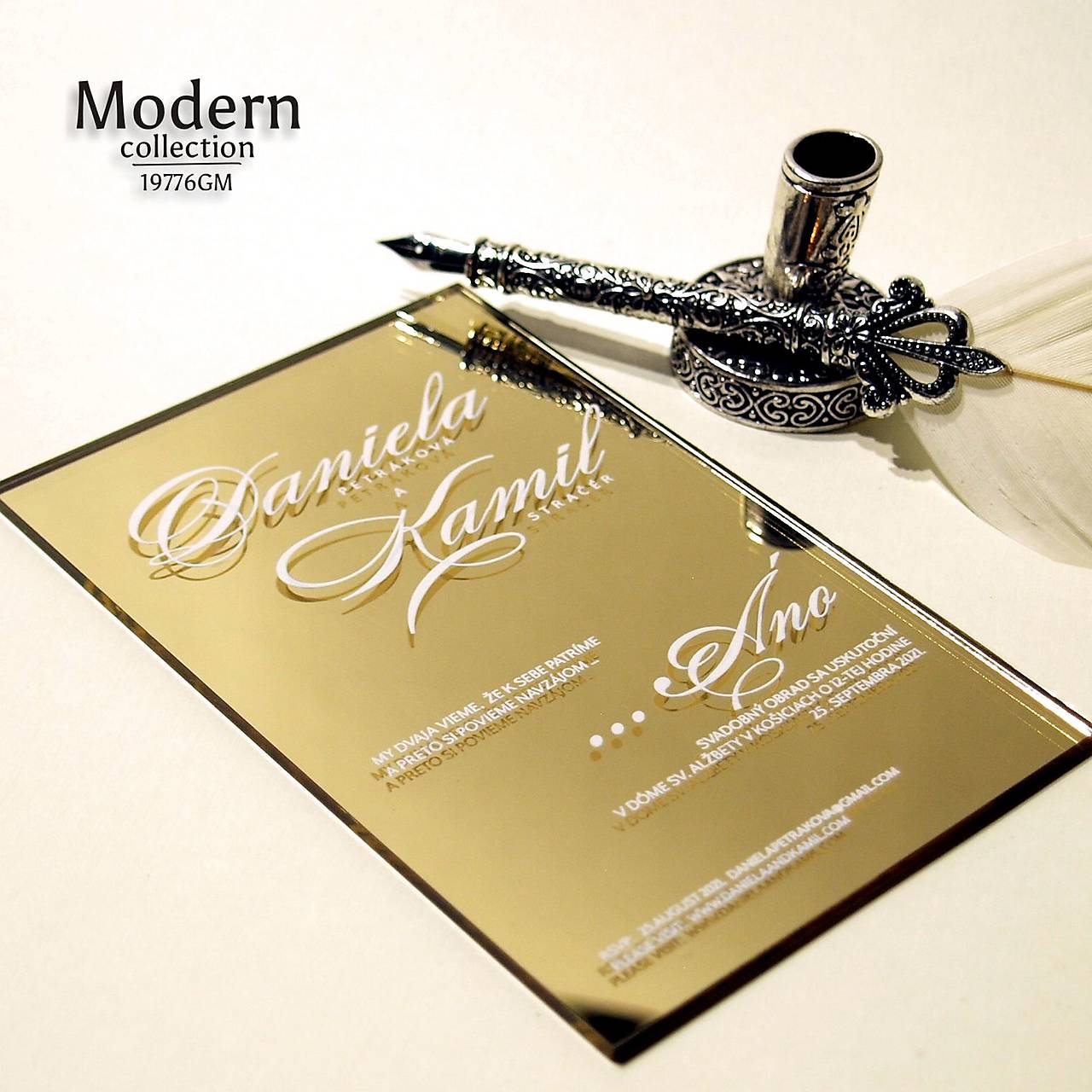 Svadobné oznámenia na zlatom neohybnom plaste 19776GM