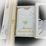 Detské oblečenie - Košieľka na krst k12 zlatá v darčekovej krabičke + krstová sviečka zlaté kvietky s bielou - 15554657_