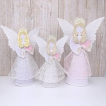 Dekorácie - Vyšívaný 3D anjelik so srdiečkom (malý ružový) - 15556535_