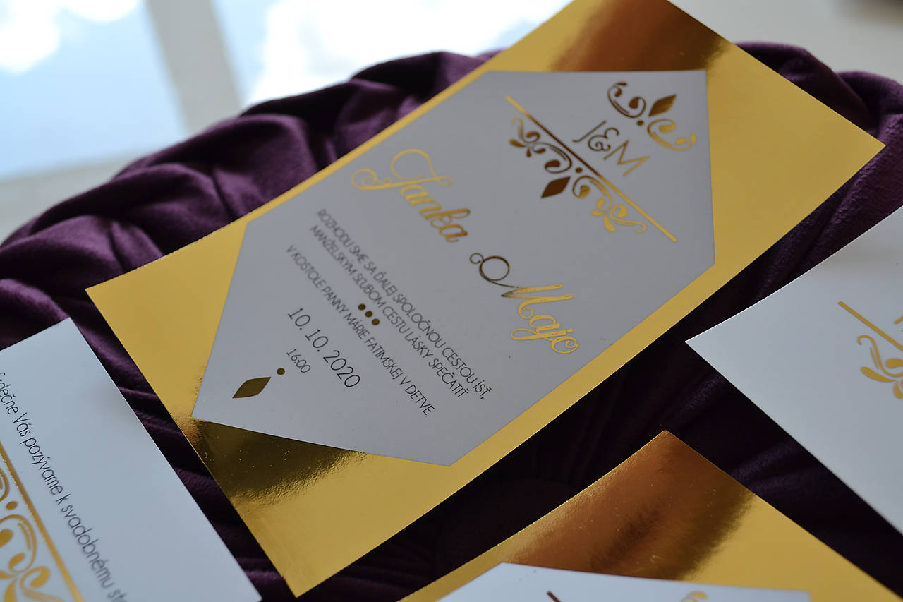 Svadobné oznámenie transparentné zlátené