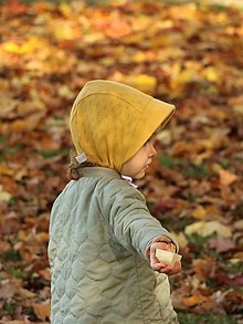 Detské čiapky - Detský úpletový čepček horčicový pointoille - 15560168_