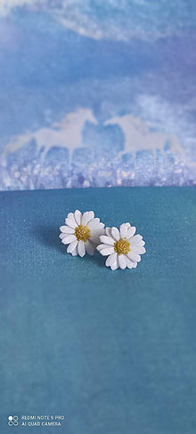 Náušnice - Biele kvety - 15561545_