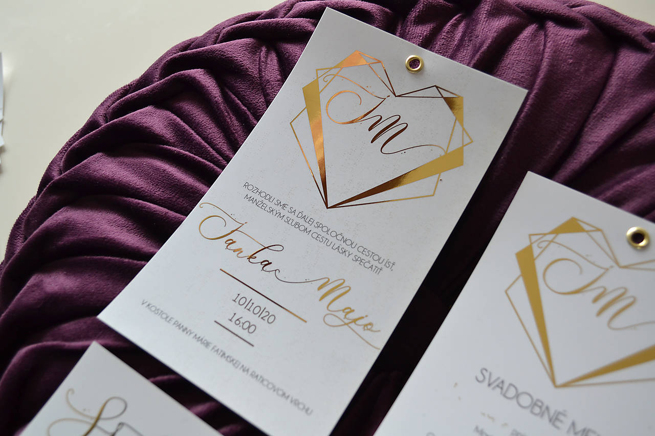 Svadobné oznámenie zlátené srdiečko s nitom (oznámenie)