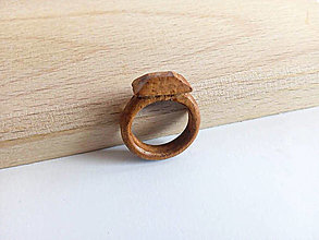 Prstene - Drevený prsteň hnedý diamant - 15563221_