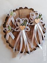 Svadobné pierka - Č. 388 Greenery pierka so srdcom aj s inicialkami mien  (Pierka s gravírovanym srdcom _ veľké) - 15565534_