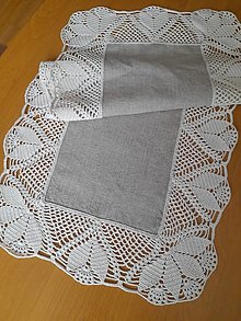 Úžitkový textil - obháčkovaný ľanový obrus - 15572451_