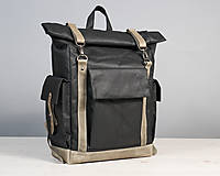 Batohy - Veľký čierno-šedý batoh z voskovaného plátna a kože. - 15579479_