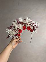 Čiapky, čelenky, klobúky - Kvetinová čelenka "príbehy lupeňov ruží" - 15581019_