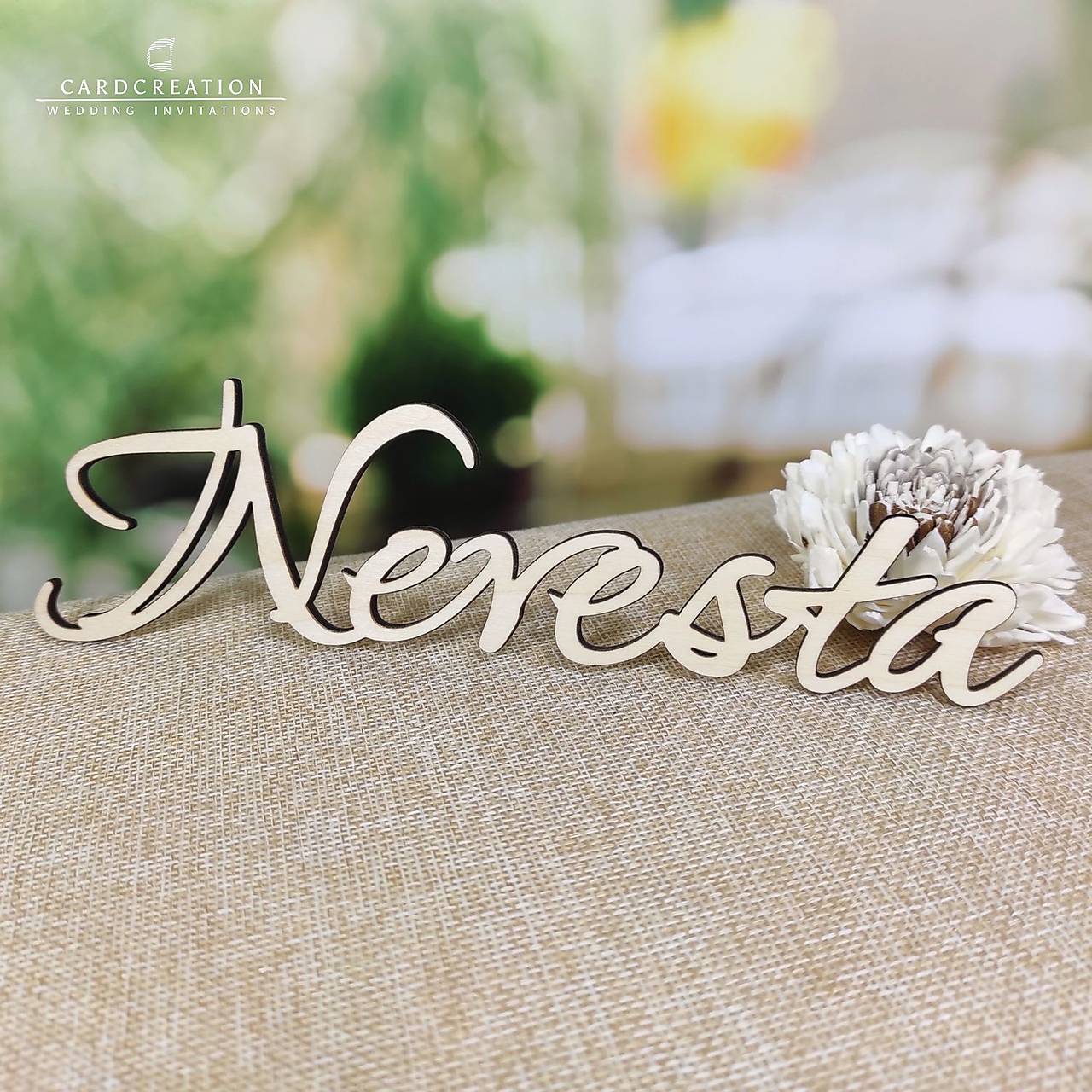 Drevené svadobné menovky 