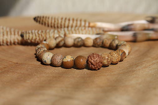 Jaspis Rudraksha