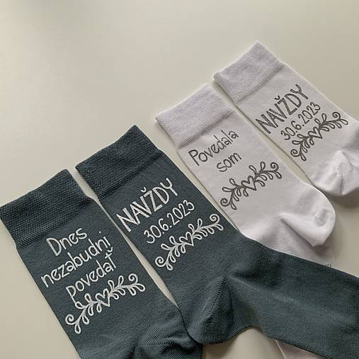 Maľované ponožky pre ženícha (a nevestu (sivomodré + biele - MAĽBA NAD ČLENKOM))