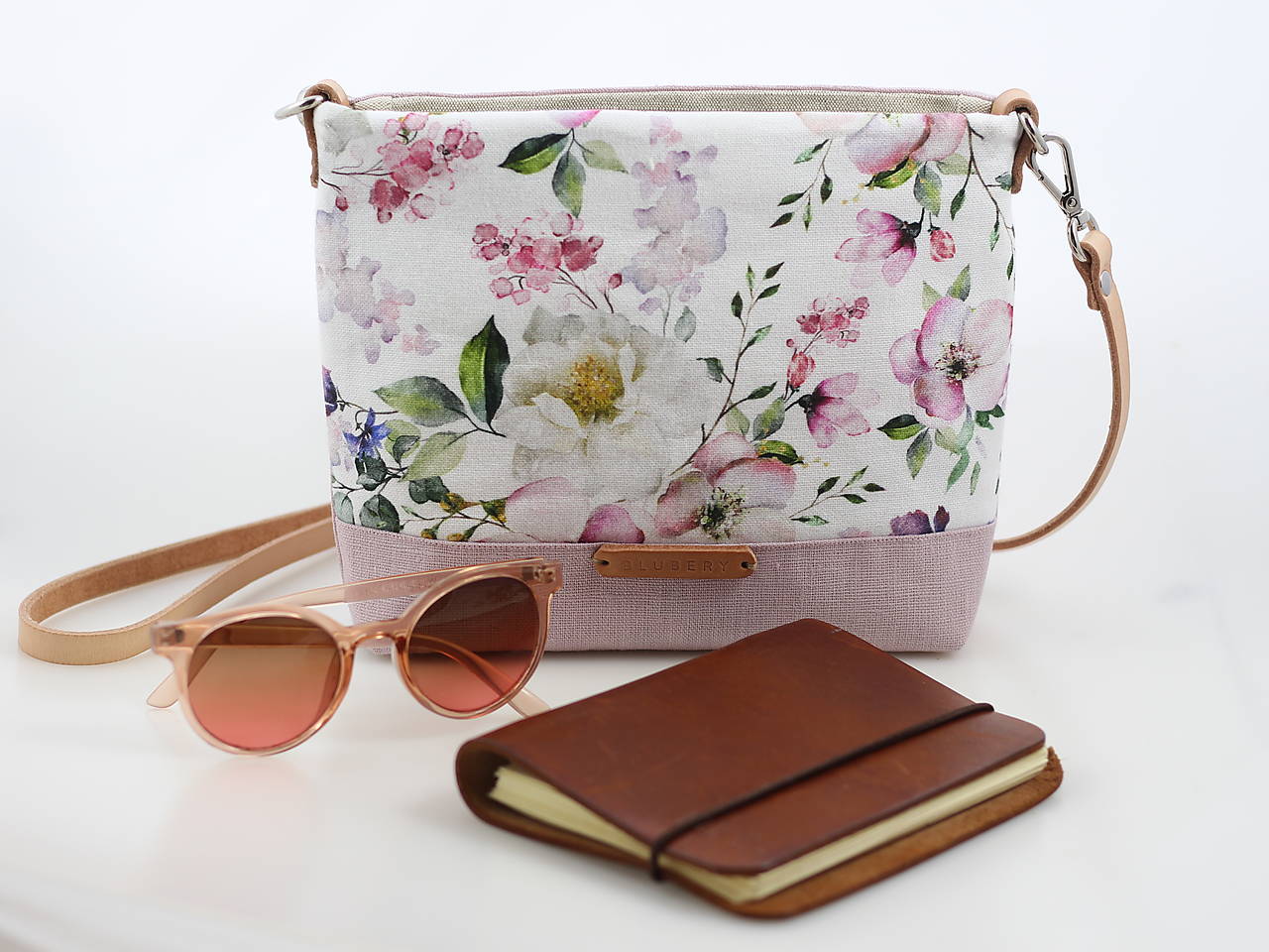Dámska letná kvetinová crossbody kabelka 