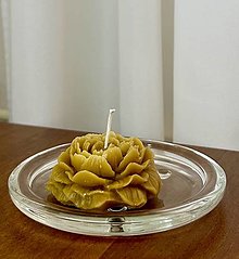 Sviečky - Dekoračná sviečka z včelieho vosku - kvet v natural žltej farbe - 15585903_
