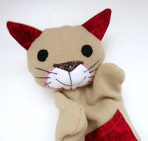 Maňuška mačka (Mici od Červenoružičkového záhona.)