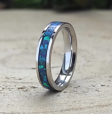 Prstene - Oceľový prsteň s modrozeleným opálom - 15589037_