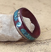 Prstene - Amarantový prsteň s jadeitom a Swarovským - 15590791_