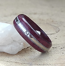 Prstene - Amarantový prsteň s oceľou a magnezitom - 15590840_