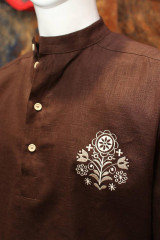 Pánske oblečenie - Pánska vyšívaná ľanová košeľa - 15589576_