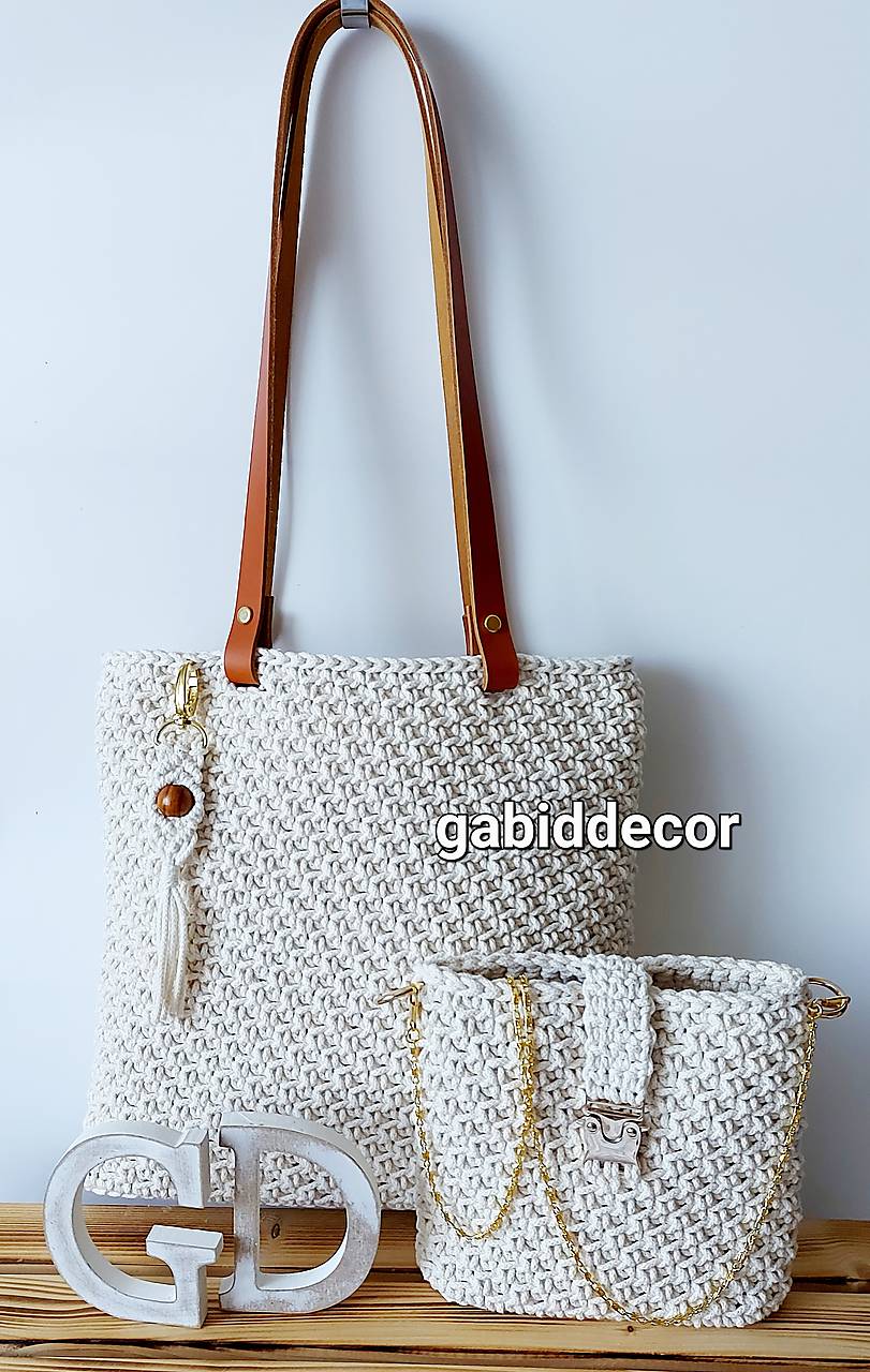 Kabelka/taška a crossbody kabelka a z kvalitných šnúr 