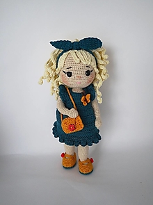 Hračky - Háčkovaná bábika Monika - 15598942_