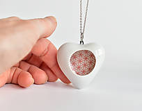Náhrdelníky - Porcelánový náhrdelník srdce - Květ života - 15600939_