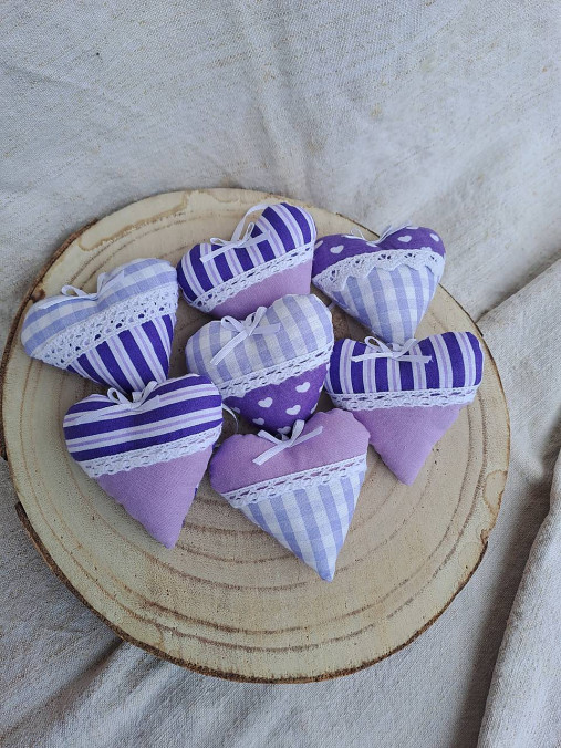 Darčeky pre svadobčanov - Levanduľové srdiečka-fialové - 15602082_