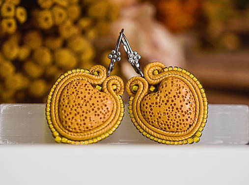 Náušnice - Soutache náušnice "Srdcia" - 15602114_