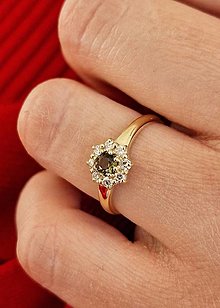 Prstene - Zlatý prsteň Snowdrop s moldavitom a diamantmi Sl1-g 0,2040ct (18) - 15604672_