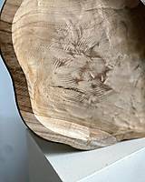 Nádoby - Drevená " nepravidelná" miska z orechového dreva - 15608129_
