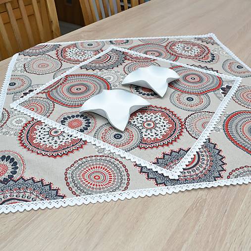 Úžitkový textil - ROMANA - čierno červená mandala - štvorcový obrus - 15611223_