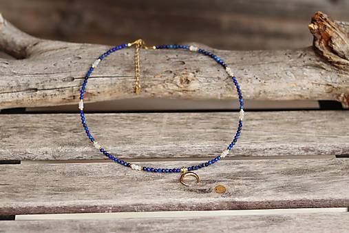 Náhrdelník - choker - lapis lazuli, mesačný kameň