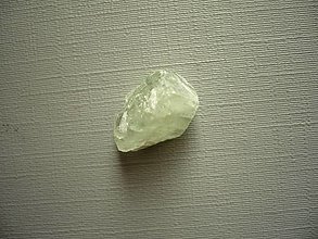 Minerály - Surový kámen - fluorit 16 mm, č.57f - 15614876_