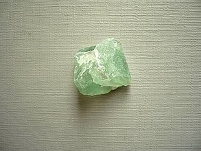 Minerály - Surový kámen - fluorit 19 mm, č.67f - 15614904_