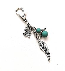 Kľúčenky - Kľúčenka "krídlo" s anjelikom (sivozelená tmavá) - 15619885_
