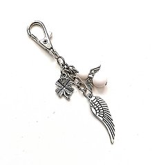 Kľúčenky - Kľúčenka "krídlo" s anjelikom (biela) - 15619899_